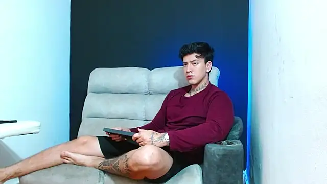 Snapshot of JUSTIN_FULLER1 chatting on 23, 6, 2026 JUSTIN FULLER1 online show from 23, 6, 2026