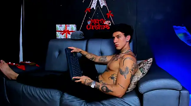JUSTIN FULLER1 online show from 11, 12, 2024