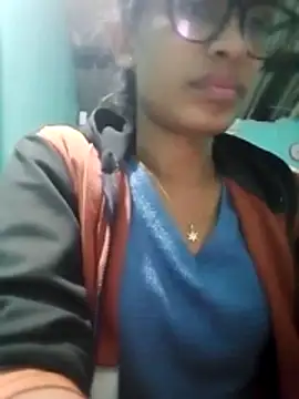 anusexygirl1 online show from 5, 3, 2026