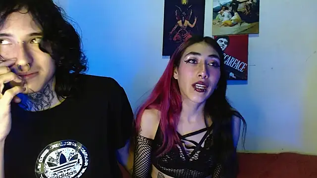 Snapshot of Asterothxznikki chatting on 4, 12, 2024 Asterothxznikki online show from 4, 12, 2024