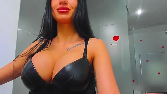 Queenrafaella online show from 29, 5, 2026