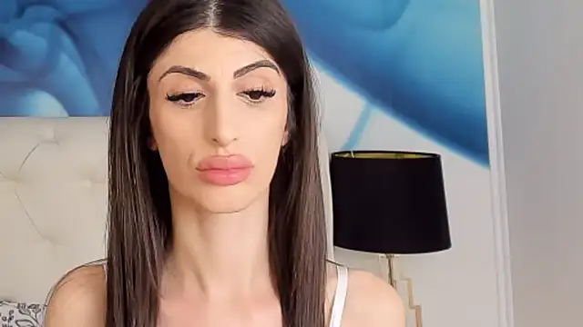 SkinnyDolly online show from 17, 2, 2025