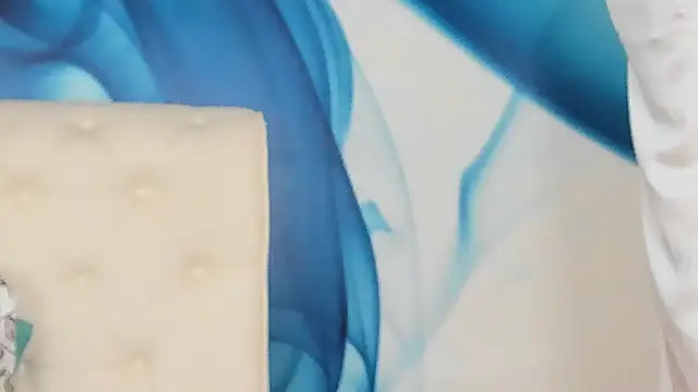 SkinnyDolly online show from 19, 4, 2026