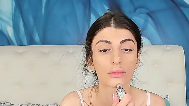 SkinnyDolly online show from 14, 10, 2025