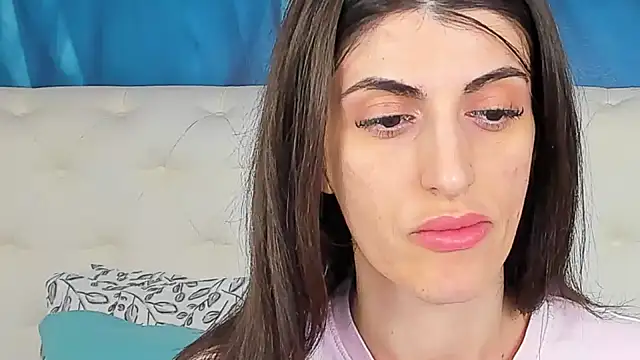 SkinnyDolly online show from 17, 4, 2026