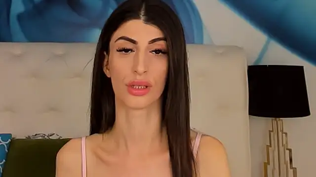 SkinnyDolly online show from 12, 3, 2025