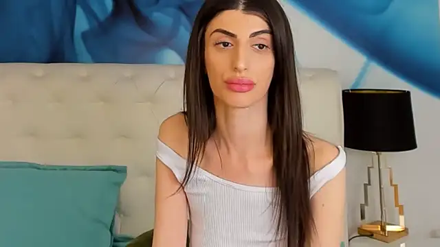 SkinnyDolly online show from 10, 3, 2025