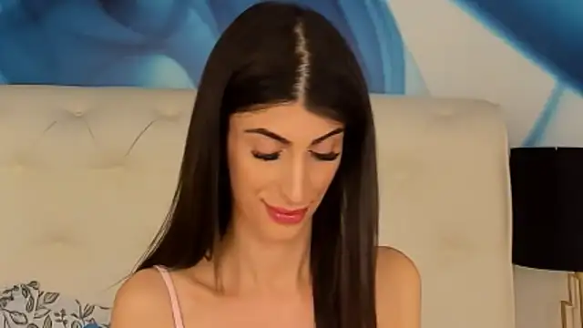 SkinnyDolly online show from 17, 3, 2025