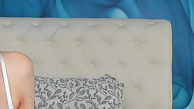 SkinnyDolly online show from 16, 5, 2026