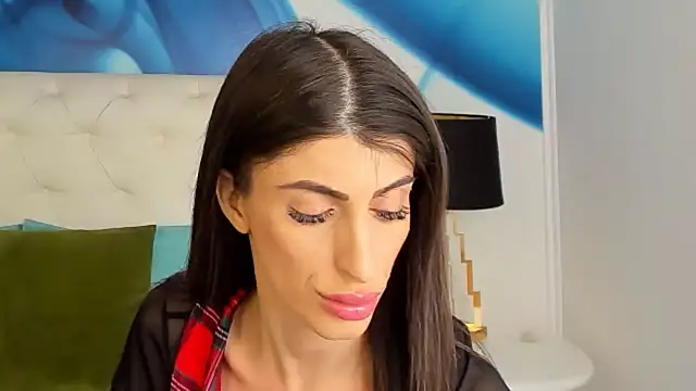 SkinnyDolly online show from 4, 3, 2025