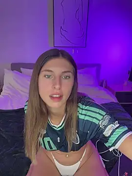emma05 online show from 19, 6, 2026