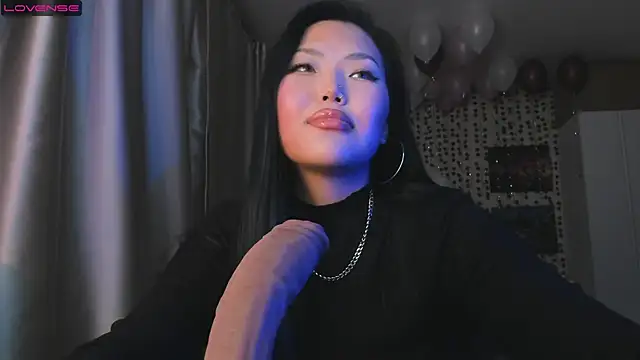 Snapshot of uko_sa chatting on 29, 11, 2025 uko sa online show from 29, 11, 2025