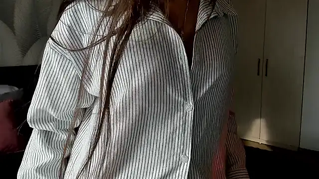 Bambiii bby online show from 27, 2, 2026