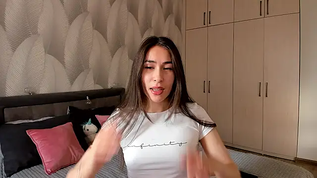 Bambiii bby online show from 21, 2, 2025