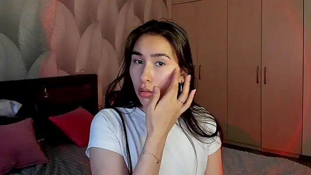 Bambiii bby online show from 22, 12, 2025