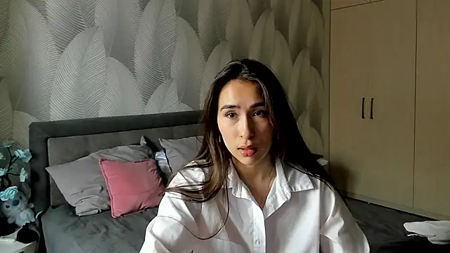 Bambiii bby online show from 22, 6, 2026