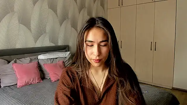 Snapshot of Bambiii_bby chatting on 18, 5, 2026 Bambiii bby online show from 18, 5, 2026