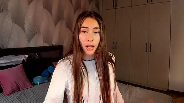 Bambiii bby online show from 1, 11, 2025