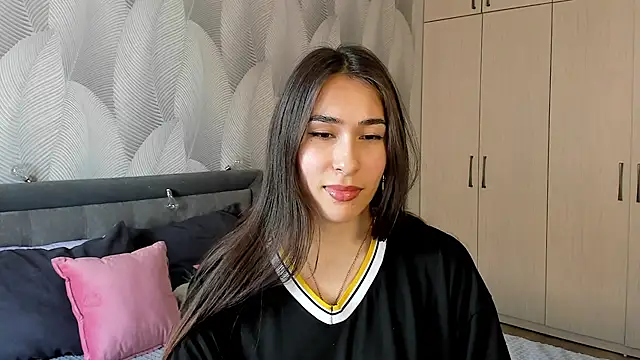 Bambiii bby online show from 24, 2, 2025