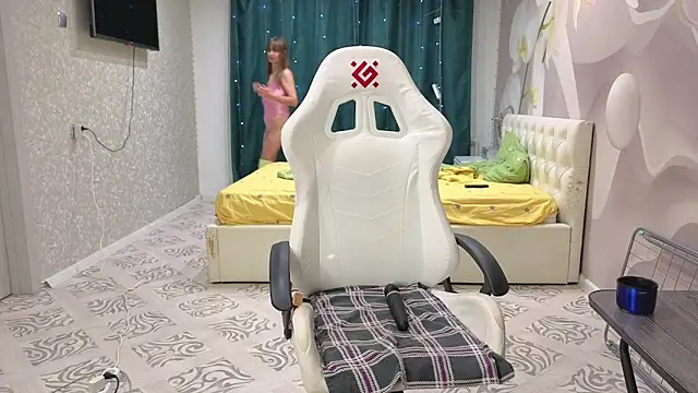 katerinapree online show from 9, 1, 2026