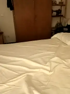 crems77 online show from 10, 3, 2026