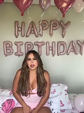 lariic online show from 7, 4, 2026