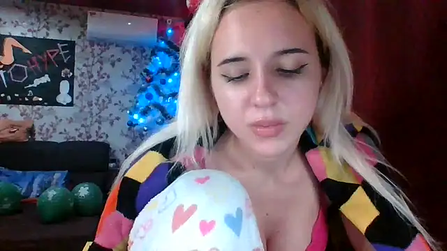 Puregirlaa online show from 15, 1, 2025