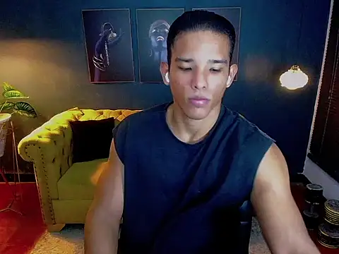 puma fit online show from 8, 10, 2025