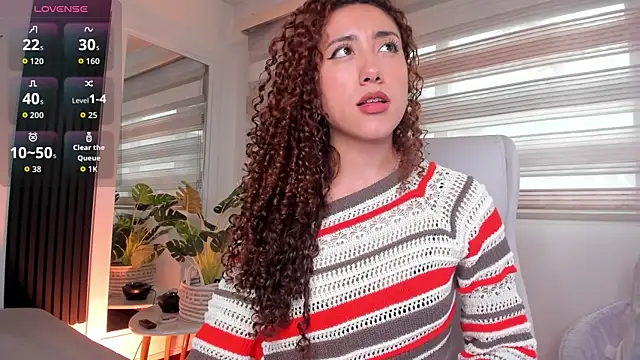 miss catalinaa online show from 4, 11, 2025