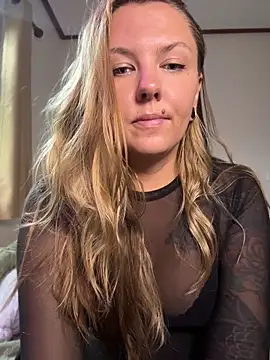 Snapshot of _private_person_ chatting on 19, 6, 2026 private person online show from 19, 6, 2026