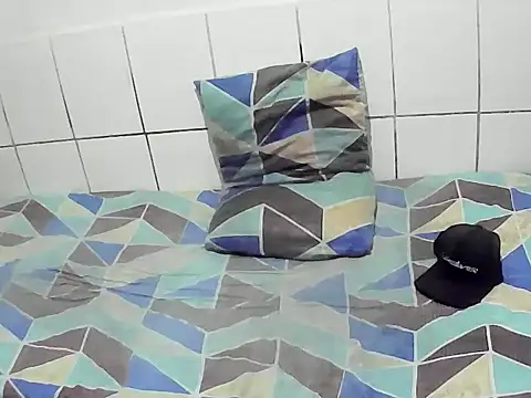 pierdona online show from 4, 12, 2025