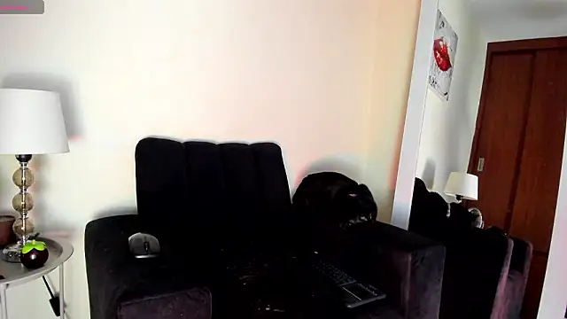 victoria  lace  online show from 23, 3, 2026