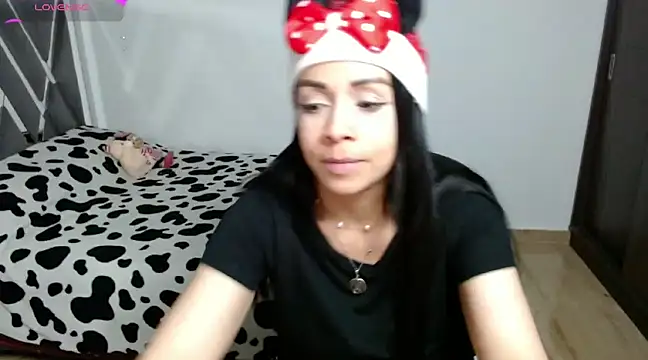 Amber Lovely online show from 18, 12, 2024