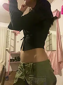 kittyprettybby online show from 16, 3, 2026