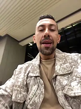 Snapshot of dantedesirexx chatting on 6, 3, 2026 dantedesirexx online show from 6, 3, 2026