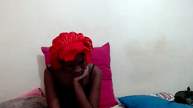 SexyRed18 online show from 20, 9, 2025