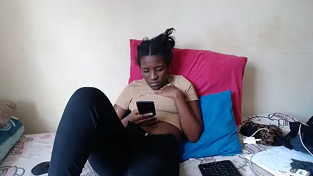 SexyRed18 online show from 29, 9, 2025