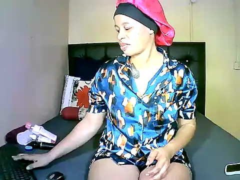 Snapshot of Down_to_earth_girl chatting on 9, 9, 2025 Down to earth girl online show from 9, 9, 2025