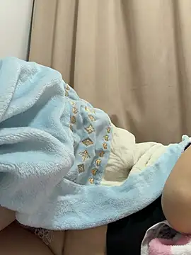 yuanduo-baby online show from 15, 4, 2026