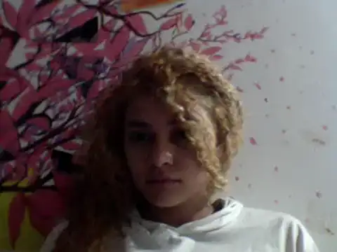 Snapshot of gaby_jin chatting on 6, 12, 2024 gaby jin online show from 6, 12, 2024