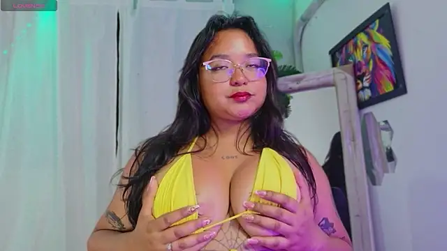 Snapshot of alaia_03 chatting on 20, 5, 2026 alaia 03 online show from 20, 5, 2026