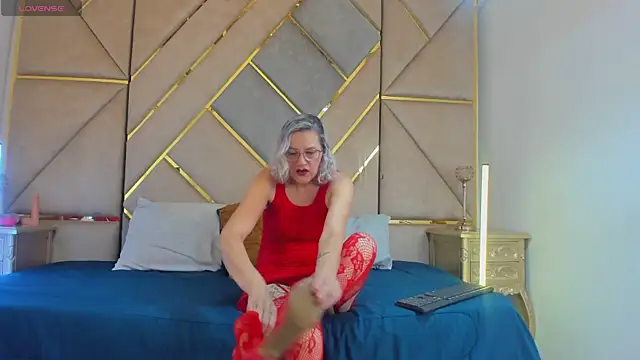 CarolinaGlamour online show from 11, 7, 2026