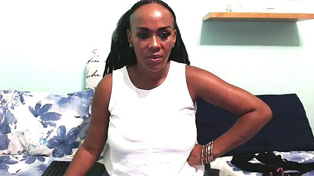 MistressShirleyx online show from 12, 3, 2025