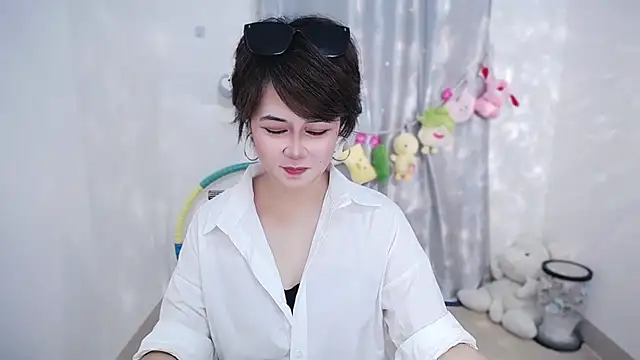 Fan ting online show from 10, 9, 2025