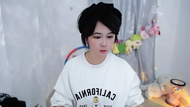 Fan ting online show from 22, 11, 2025