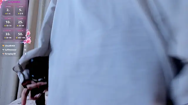 OttilieDurow online show from 18, 3, 2025