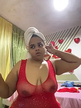 Snapshot of Evabigass chatting on 23, 10, 2025 Evabigass online show from 23, 10, 2025