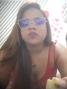 Snapshot of Evabigass chatting on 14, 2, 2025 Evabigass online show from 14, 2, 2025