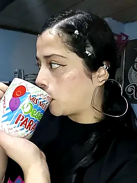 Snapshot of Elvishcassie_ chatting on 5, 3, 2025 Elvishcassie online show from 5, 3, 2025