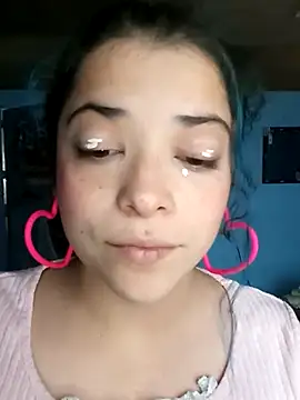 Snapshot of Elvishcassie_ chatting on 14, 11, 2025 Elvishcassie online show from 14, 11, 2025